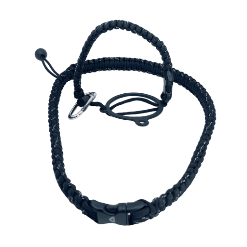 The Alpha Maui Thermo Shoulder Strap is displayed in a dark color with an adjustable loop. It features a durable braided design, a plastic clip for secure attachment, and an adjustable bead—making it a versatile addition to your beach apparel collection.