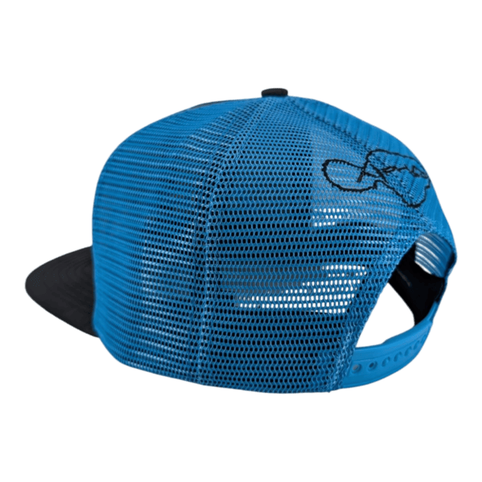 The Alpha Maui Winter Souljah is a blue mesh snapback cap with a black adjustable strap and brim. It features a black embroidered logo on the side panel, giving it a casual and sporty look.